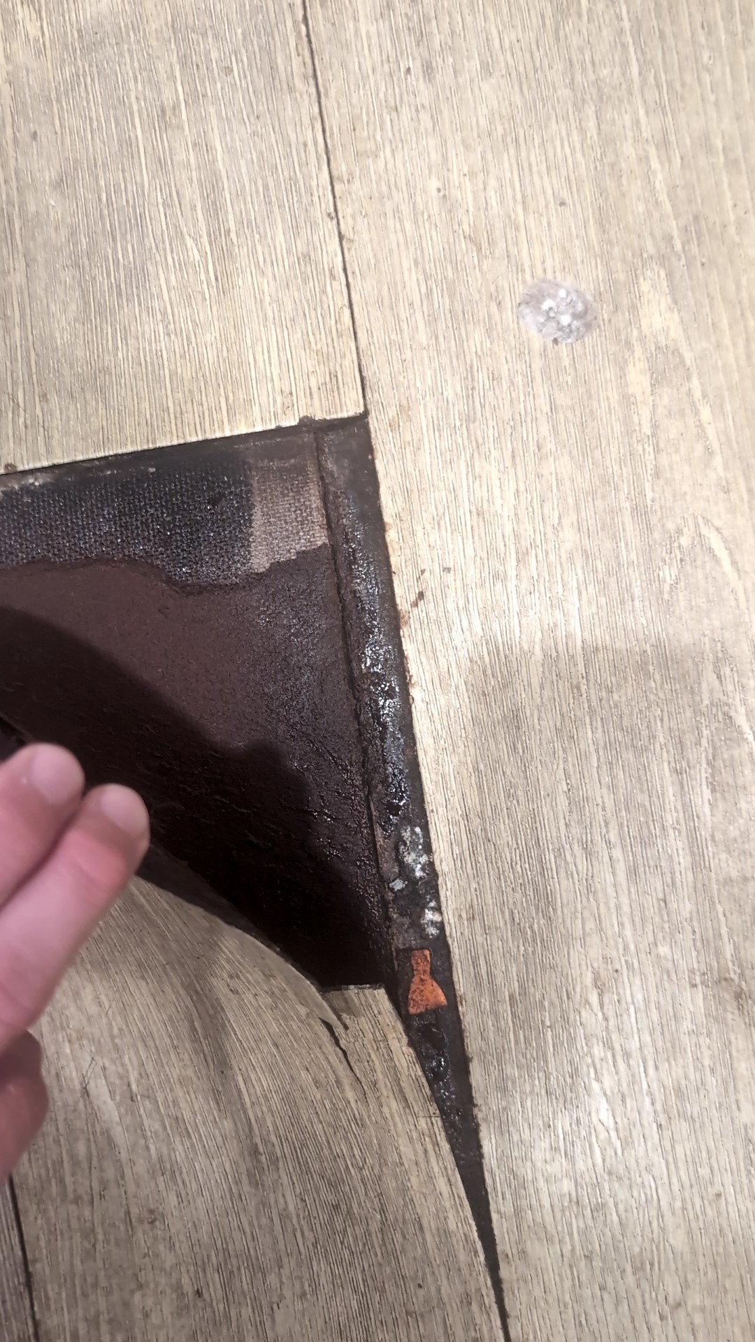Kitchen flooring